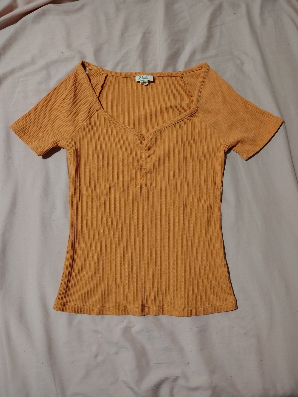 Ribbed V-Neck Short Sleeve Top - Orange